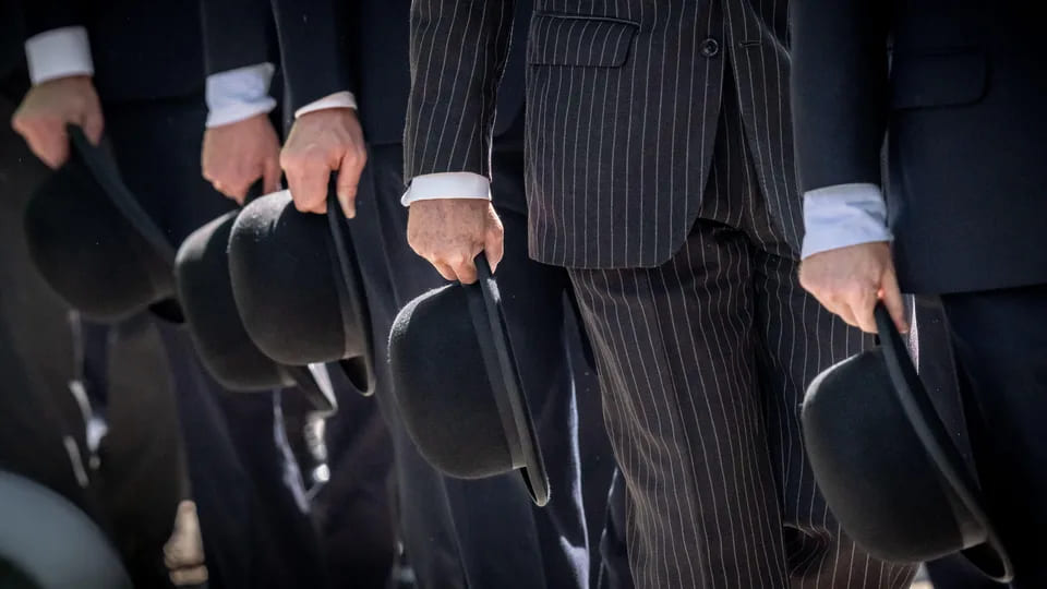 گروه باجافزاری The Gentlemen
